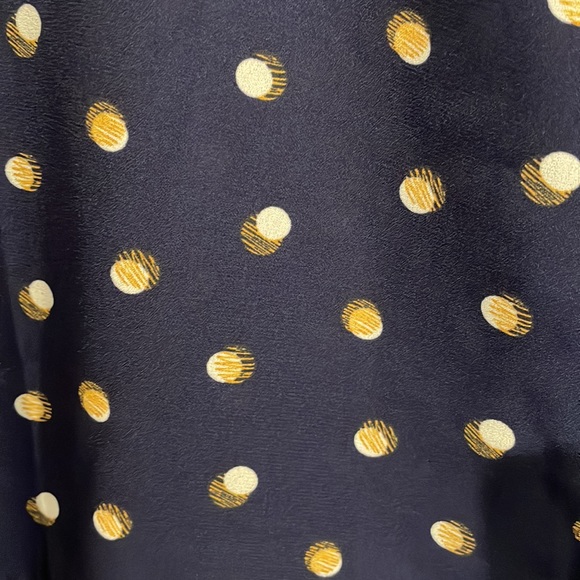 Papermoon Larie Crew Neck Blouse - Picture 2 of 4